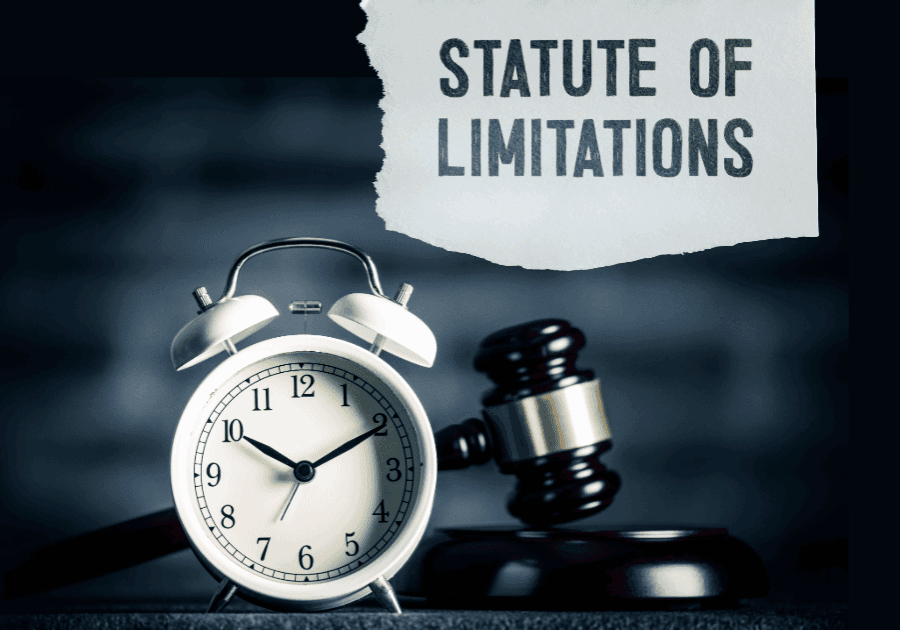 Clock and gavel, statute of limitations text.